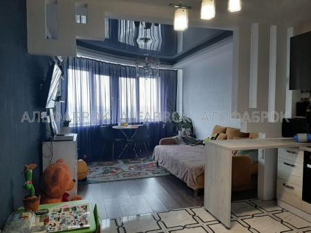 Продам 2-кімнатну квартиру в новобудові, ЖК Мега-сіті