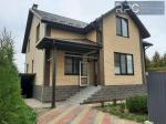 Продам 2-поверховий будинок, 300 м², капітальний ремонт