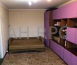Продам 2-кімнатну квартиру, 49 м², радянський ремонт