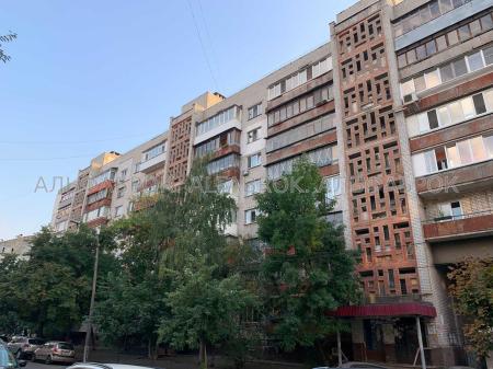 Продам 3-кімнатну квартиру