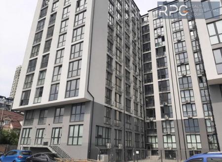 Продам 1-кімнатну квартиру в новобудові, ЖК Метро парк