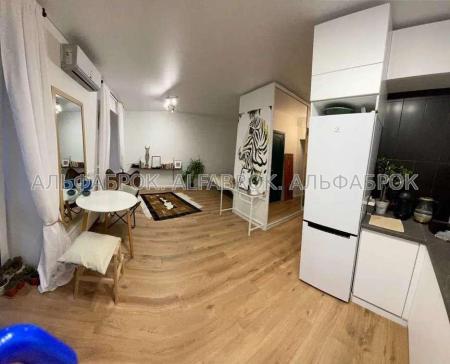 Продам 1-кімнатну квартиру в новобудові, ЖК «Петровский квартал»