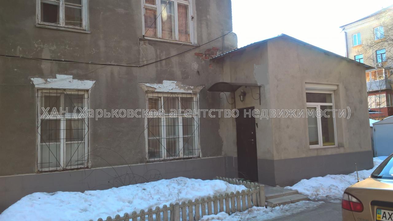 Продам офис в многоквартирном доме Харьков, Бажанова ул.