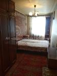 Продам 3-комнатную квартиру, 58.90 м², советский ремонт