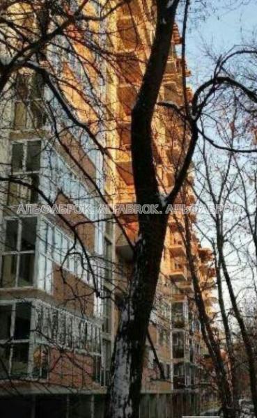 Продам 2-комнатную квартиру в новостройке, ЖК «Багговутовский»