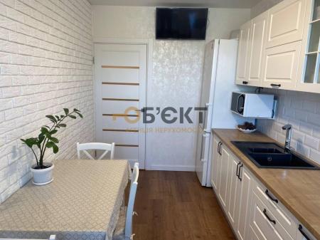 Продам 3-кімнатну квартиру в новобудові, ЖК «Миру 4»