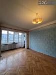 Продам 2-кімнатну квартиру, 49 м², радянський ремонт