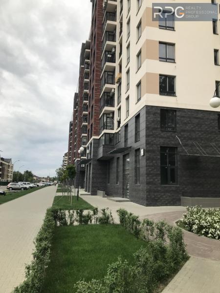 Продам 4-кімнатну квартиру в новобудові