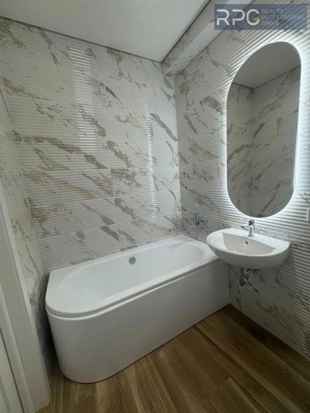 Продам 2-кімнатну квартиру в новобудові