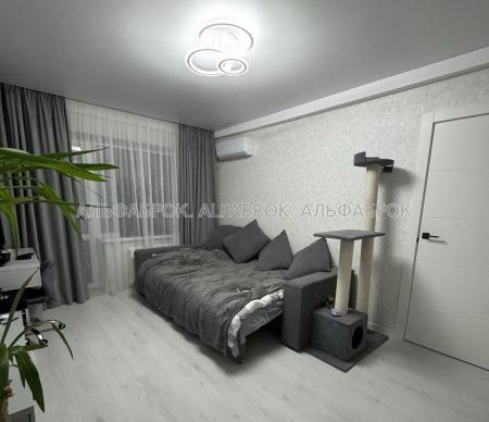 Продам 1-комнатную квартиру