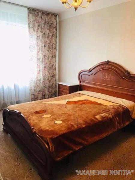 Сдам 3-комнатную квартиру