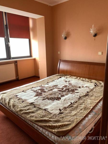 Сдам 3-комнатную квартиру