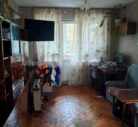 Продам 2-комнатную квартиру