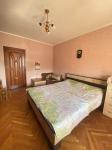 Продам 3-кімнатну квартиру, 70 м², радянський ремонт