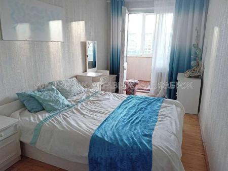 Продам 3-комнатную квартиру