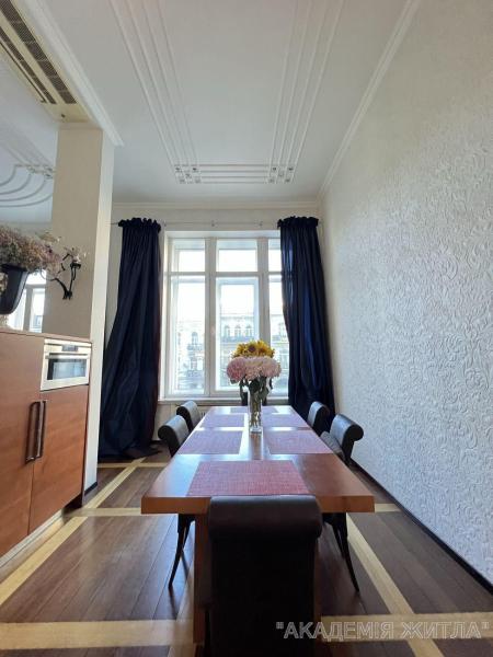 Продам 2-комнатную квартиру