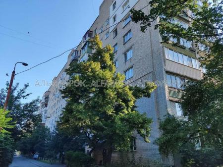 Продам 3-кімнатну квартиру
