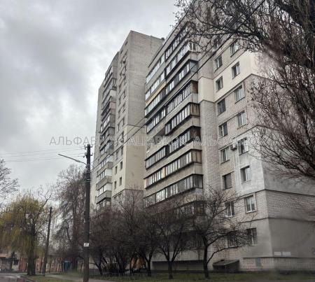 Продам 3-кімнатну квартиру