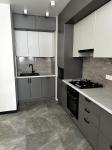 Продам 1-кімнатну квартиру в новобудові, ЖК Стожари, 42.60 м², євроремонт