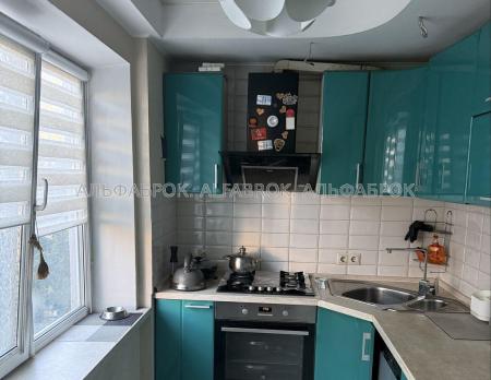 Продам 3-кімнатну квартиру