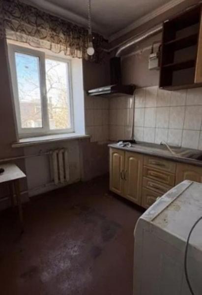 Продам 3-кімнатну квартиру