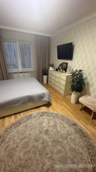 Продам 3-комнатную квартиру в новостройке, ЖК&nbsp;«Кристер&nbsp;Град»