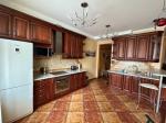 Продам 2-кімнатну квартиру, 77.80 м², капітальний ремонт