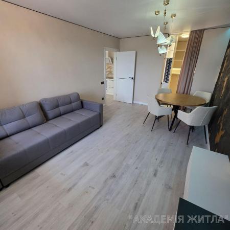 Продам 2-комнатную квартиру, ЖК&nbsp;«Кристер&nbsp;Град»