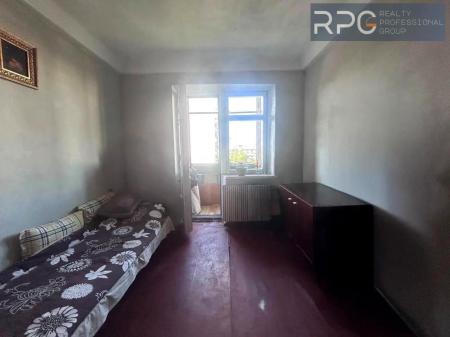 Продам 3-кімнатну квартиру