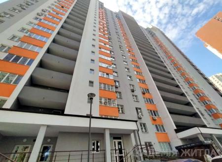 Продам 2-комнатную квартиру, ЖК 4 Сезона