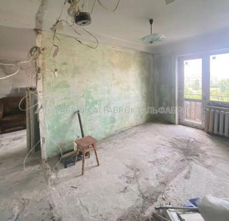 Продам 3-кімнатну квартиру