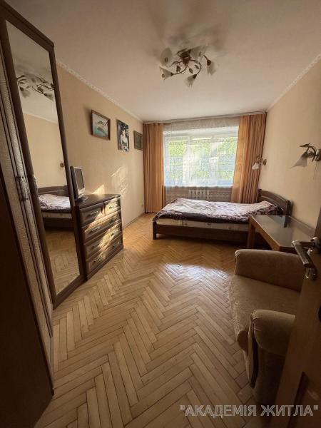 Продам 2-комнатную квартиру