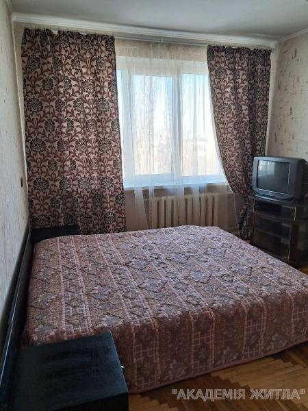 Продам 3-комнатную квартиру