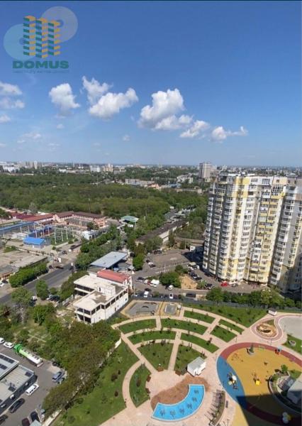Продам 2-кімнатну квартиру, ЖК «Шістдесят перша перлина»