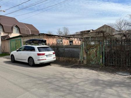 Продам участок под застройку частного дома