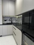 Продам 2-кімнатну квартиру, ЖК Варшавський 2, 69 м², авторський дизайн