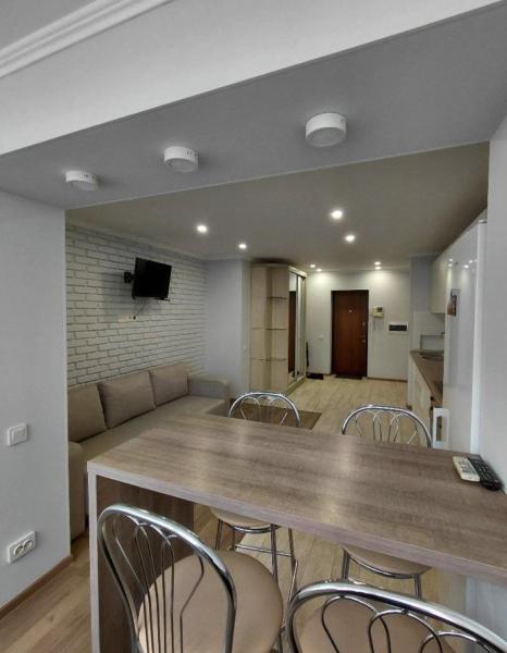 Продам 2-комнатную квартиру в новостройке