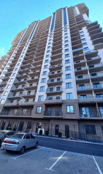 Продам 3-кімнатну квартиру в новобудові, ЖК&nbsp;«Акрополь»