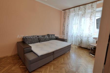 Продам 1-кімнатну квартиру