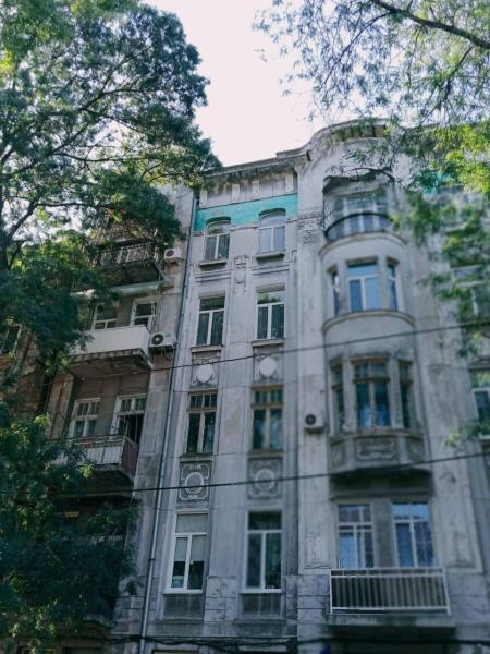 Продам 4-комнатную квартиру
