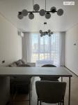 Продам 2-кімнатну квартиру, 65.70 м², євроремонт