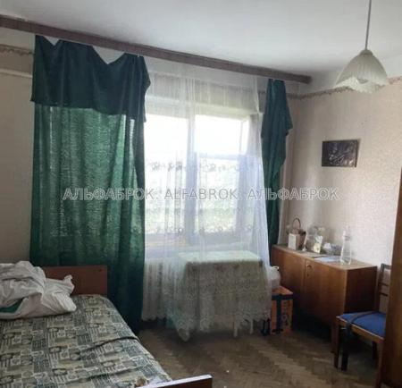 Продам 2-комнатную квартиру