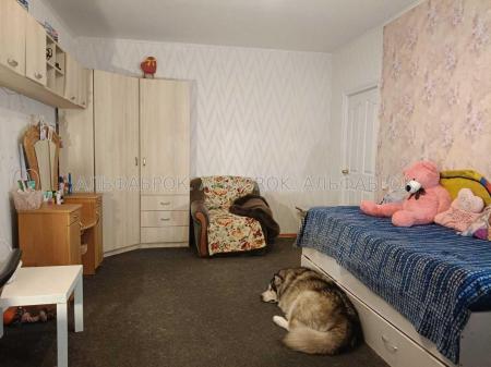 Продам 2-комнатную квартиру