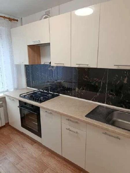 Продам 2-комнатную квартиру