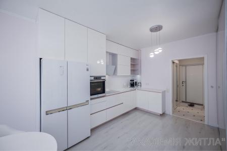 Продам 2-комнатную квартиру в новостройке, ЖК Комфорт Таун