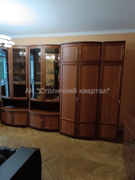 Продам 2-кімнатну квартиру
