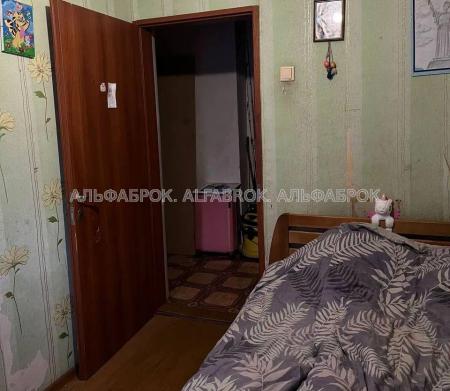 Продам 2-комнатную квартиру