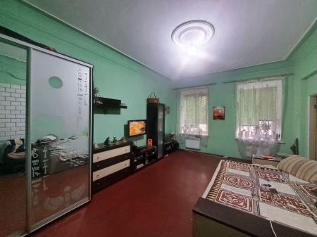 Продам 2-комнатную квартиру