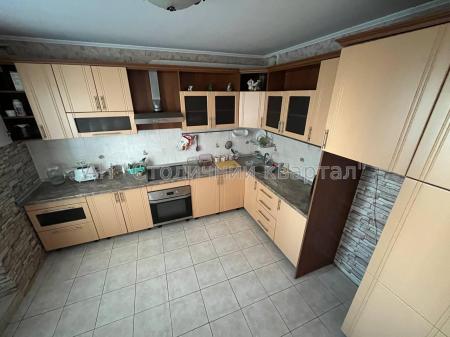 Продам 3-комнатную квартиру