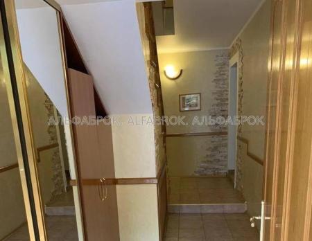 Продам 2-комнатную квартиру